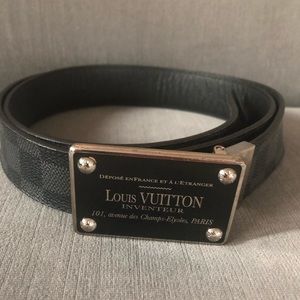 Authentic Men's Louis Vuitton Belt